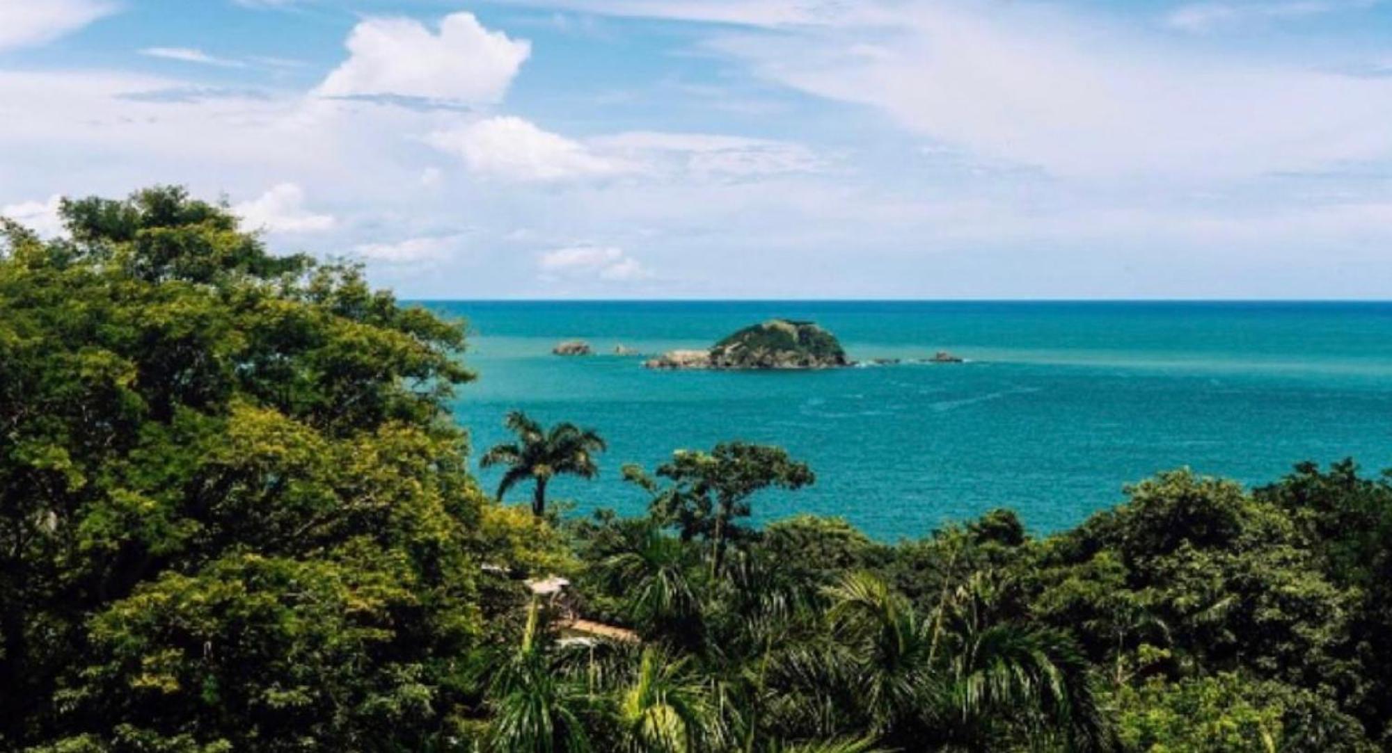 Beachfront Paradise Manuel Antonio Esterno foto